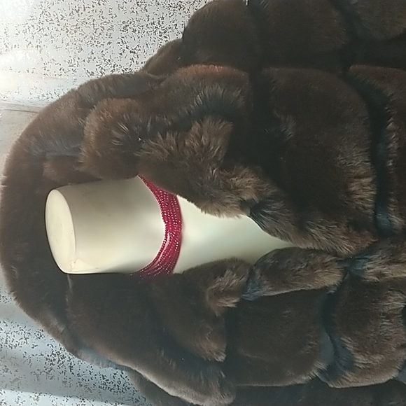 Faux Fur Jacket INC XL - Picture 3 of 9